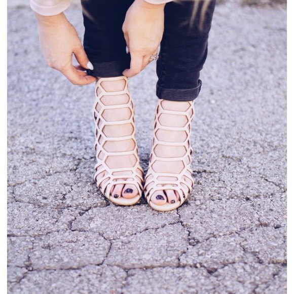 Steve Madden Shoes - Excellent Condition! Steve Madden Slithur Heels